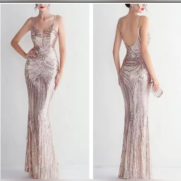 Glamorous Backless Sequin Dress in Gold - Picture 9 of 14